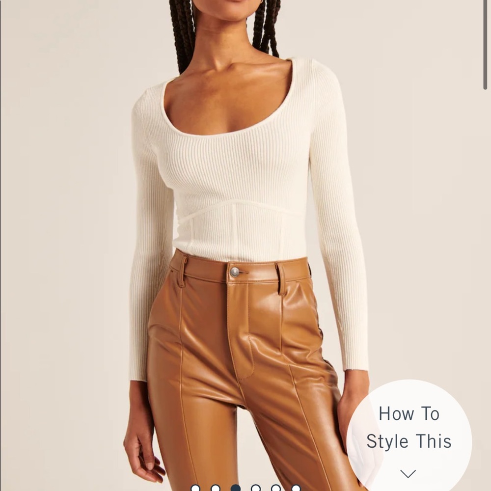 Scoopneck Corset Sweater Top